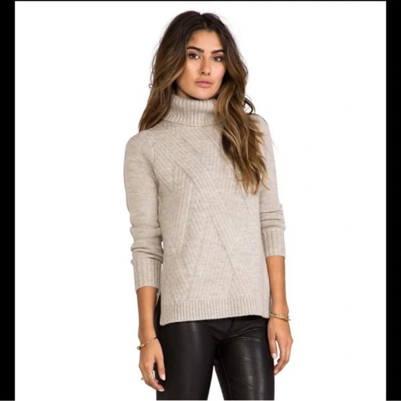 Vince.Traveling Ribbed Turtle Neck Sweater XS - Picture 10 of 12